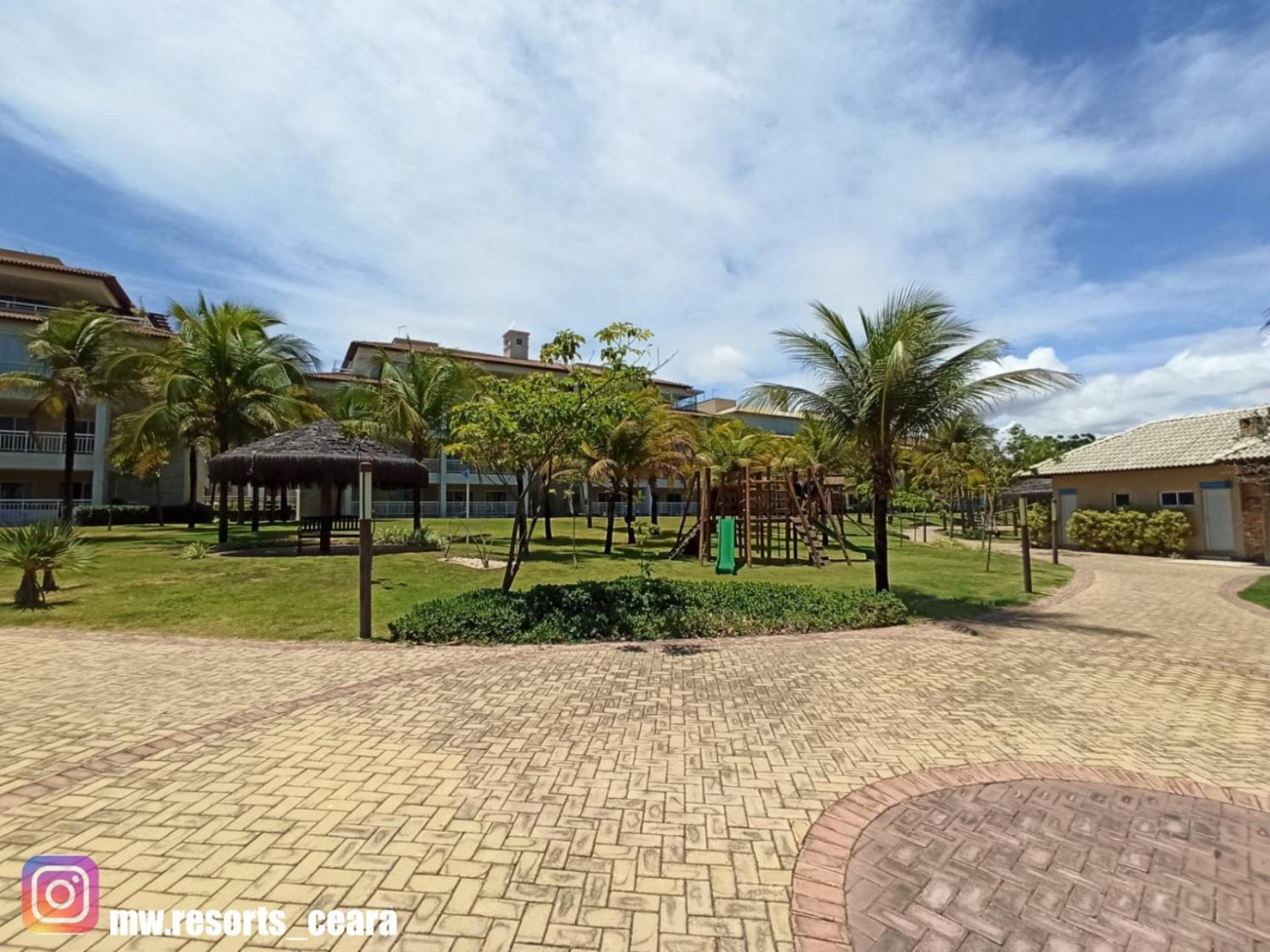 Golf 1 Km Beach Parck Акирас Экстерьер фото