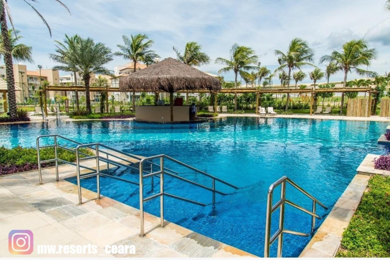 Golf 1 Km Beach Parck Акирас Экстерьер фото